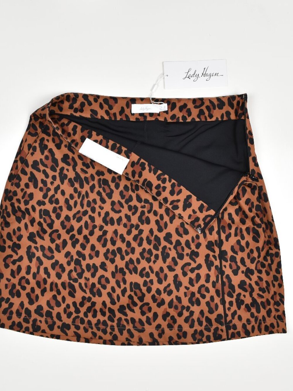 Lady Hagen 17" Wrap Skort Skirt Leopard NEW - 2 - Picture 3 of 7
